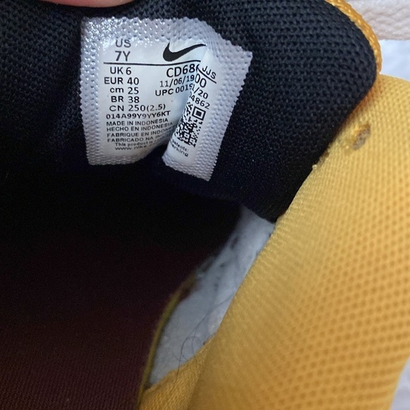 Nike Airmax 90 LTR gs university gold sneakers - Picture 8 of 10